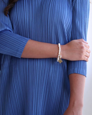 Pearl Cross Stretch Bracelet