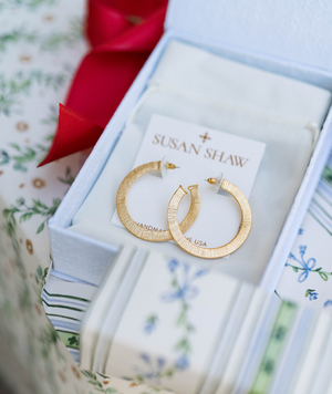 Textured Classic Hoops