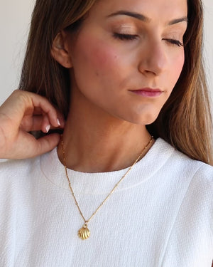 Dainty Marbella Necklace