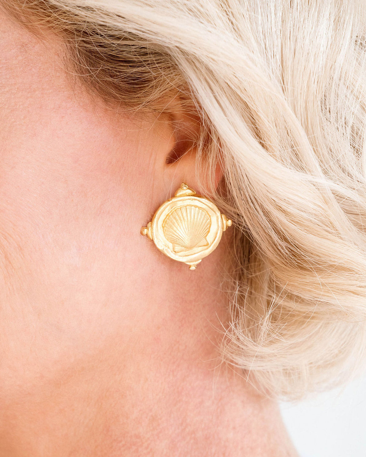 Shell Intaglio Studs