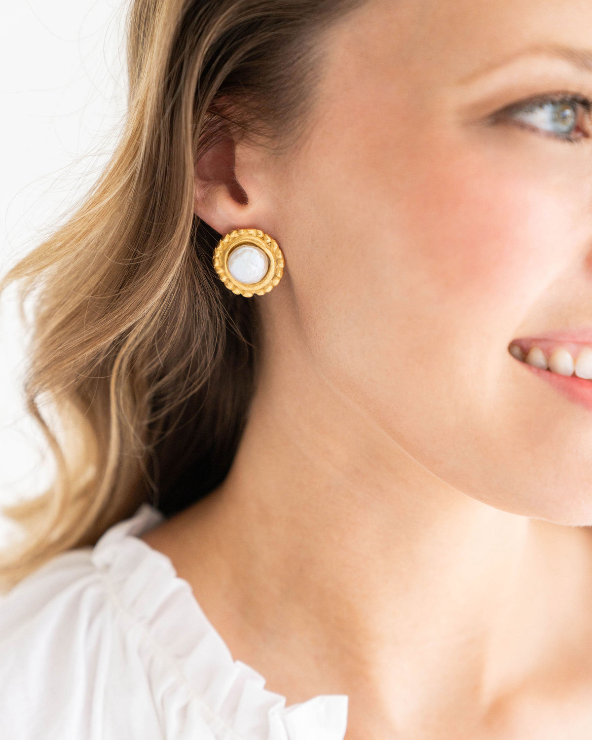 Dotted White Turquoise Studs