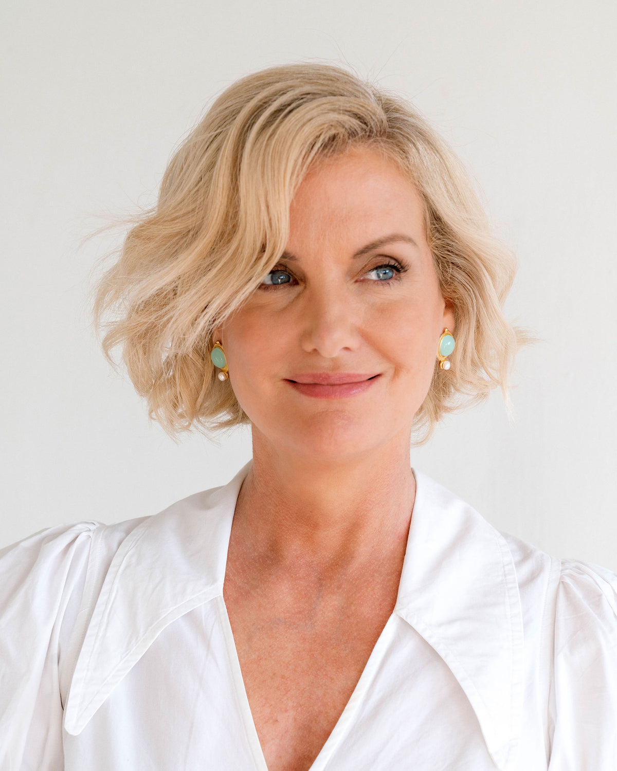 Aqua Quartz + Post Back