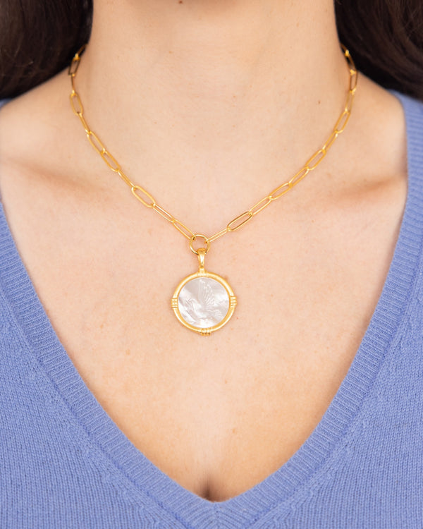 Ida Engraved Dove Necklace