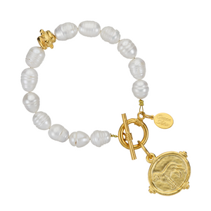 Retriever Pearl Toggle Bracelet