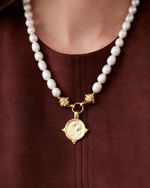 Spaniel Pearl Necklace
