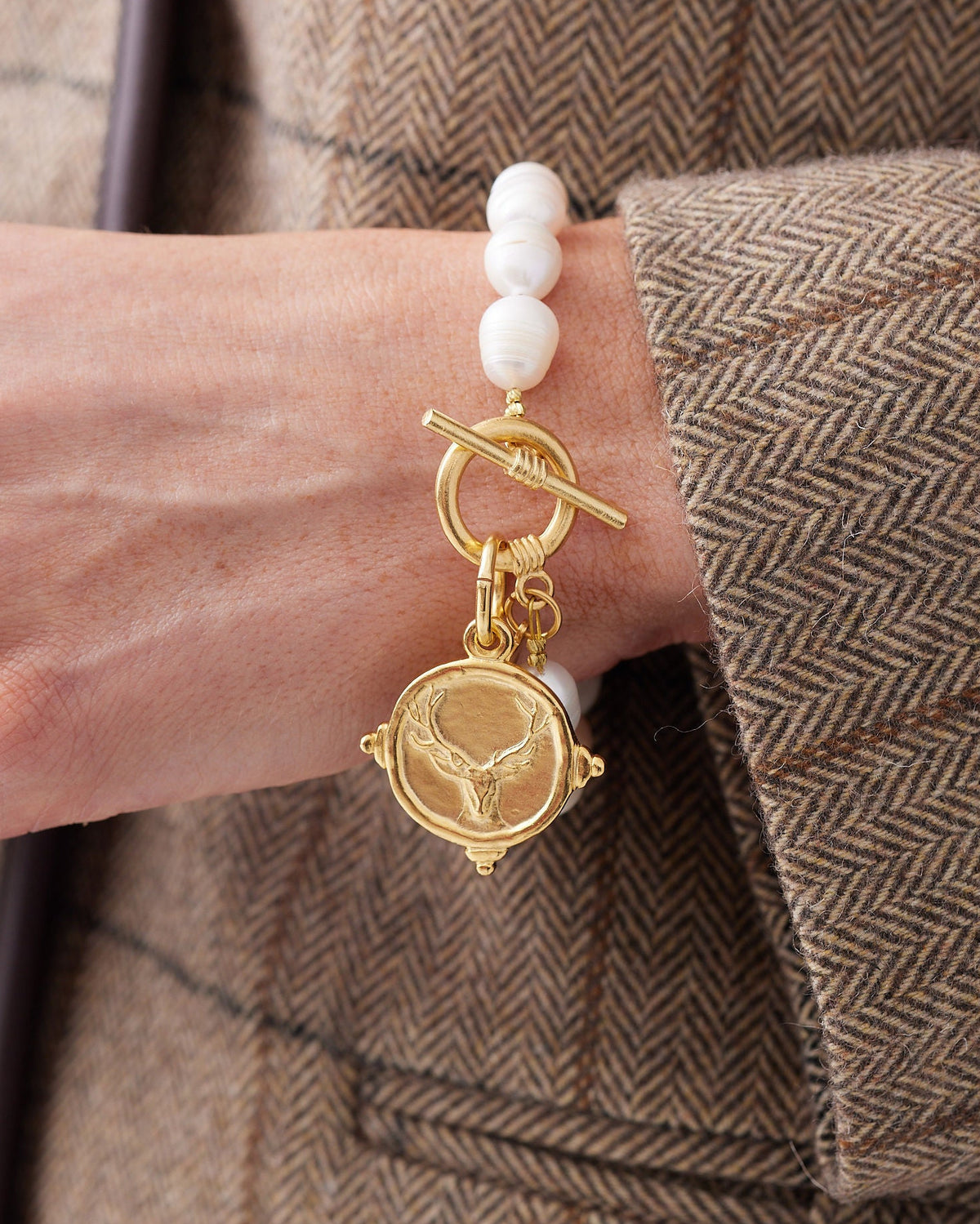 Stag Pearl Toggle Bracelet