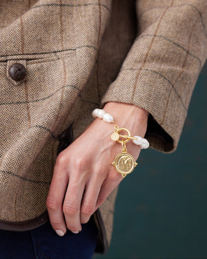 Spaniel Pearl Toggle Bracelet