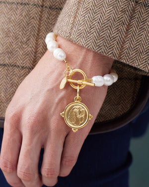 Spaniel Pearl Toggle Bracelet