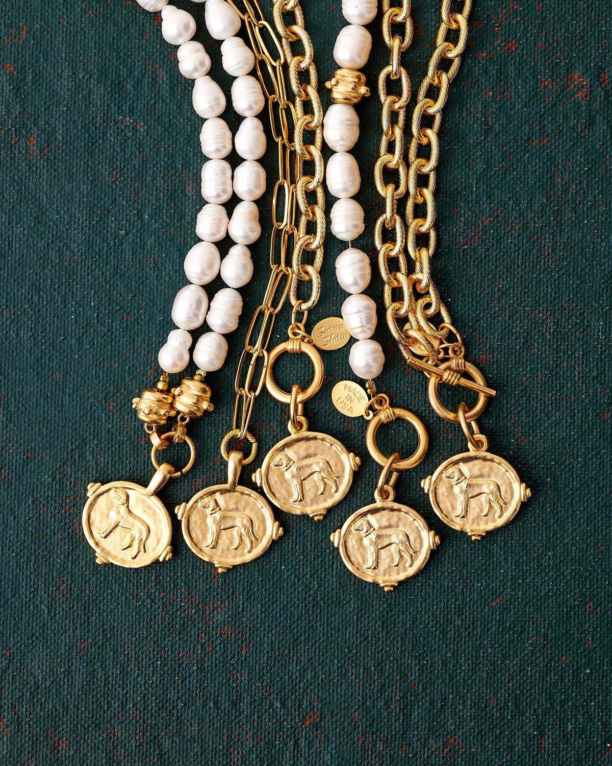 Retriever Toggle Necklace