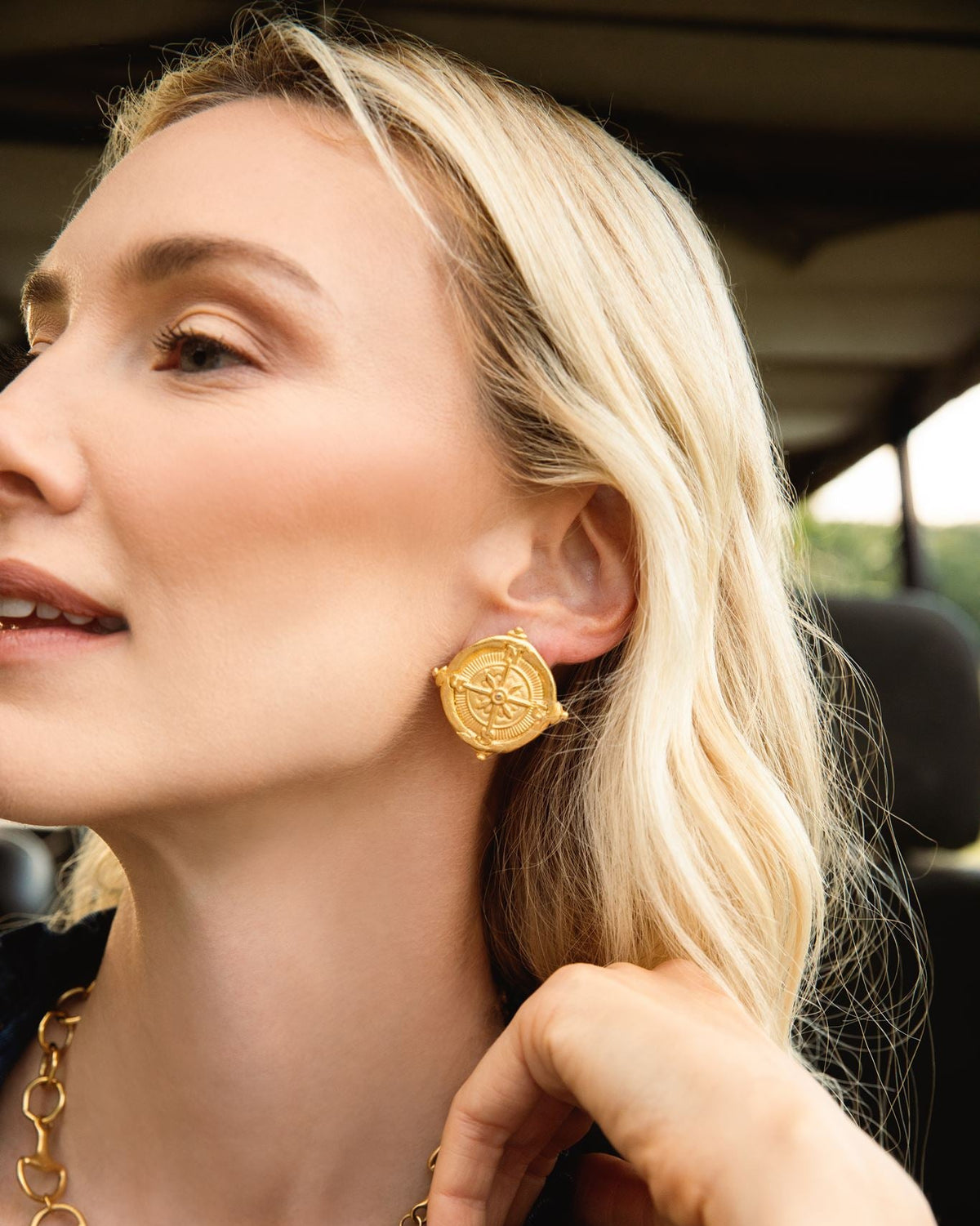Compass Studs