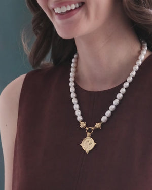 Spaniel Pearl Necklace