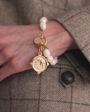 Spaniel Pearl Toggle Bracelet