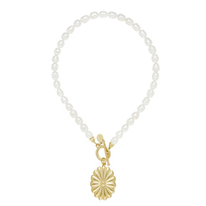 Connie Oval Pearl Necklace