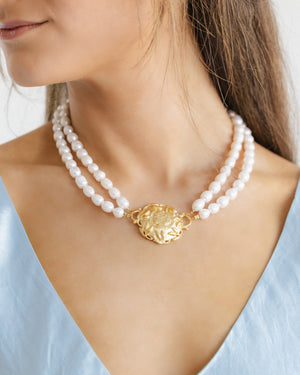 Laudomia Pearl Necklace